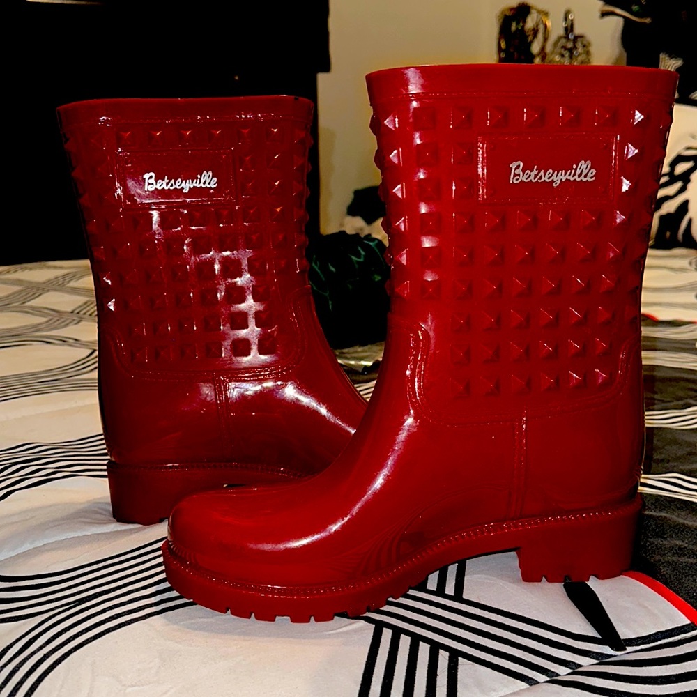 Besteyville Rain Boots